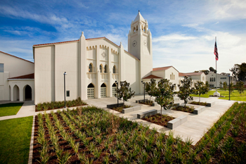 Newport Harbor High Wins School Architecture Award